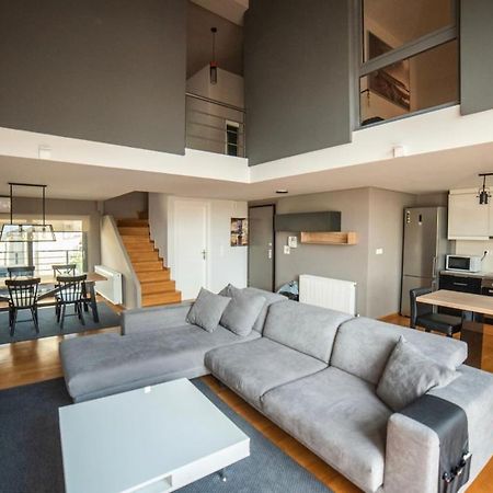 Minimal Brand New Loft Next To Subway Apartment Athens Luaran gambar