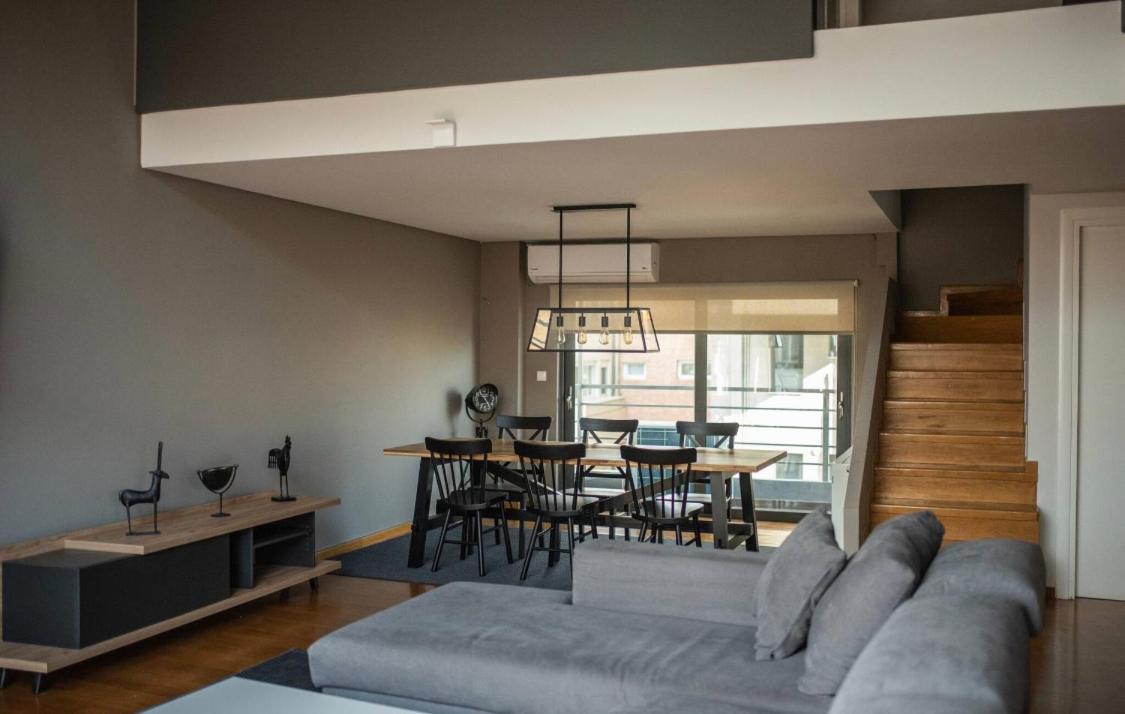 Minimal Brand New Loft Next To Subway Apartment Athens Luaran gambar